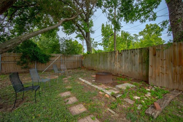 2757 Walnut Road, Norman, OK 73072