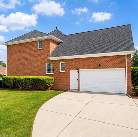 1176 Knights Bridge LN, Virginia Beach, VA 23455