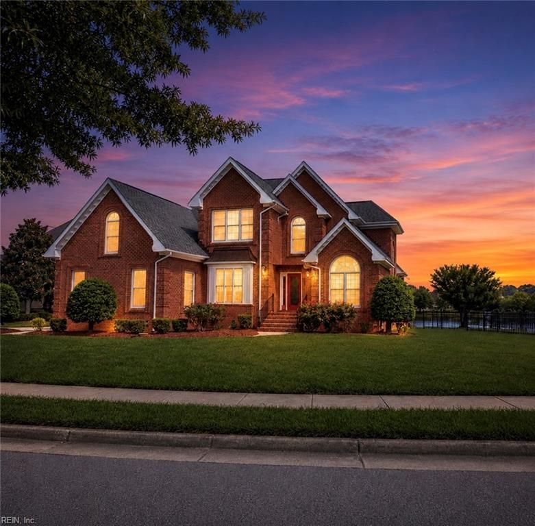 1176 Knights Bridge LN, Virginia Beach, VA 23455