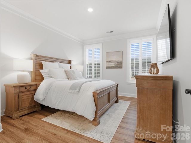 2204 Skybrook Oaks Drive, Huntersville, NC 28078