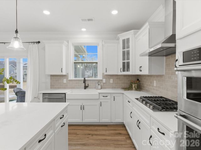 2204 Skybrook Oaks Drive, Huntersville, NC 28078