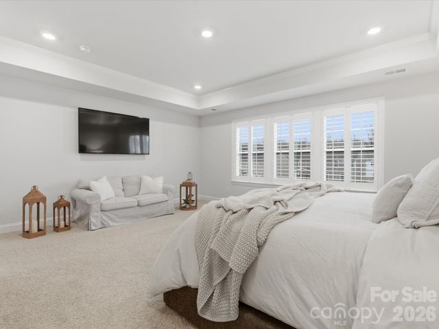 2204 Skybrook Oaks Drive, Huntersville, NC 28078