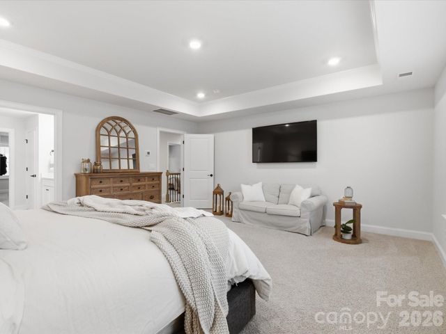 2204 Skybrook Oaks Drive, Huntersville, NC 28078