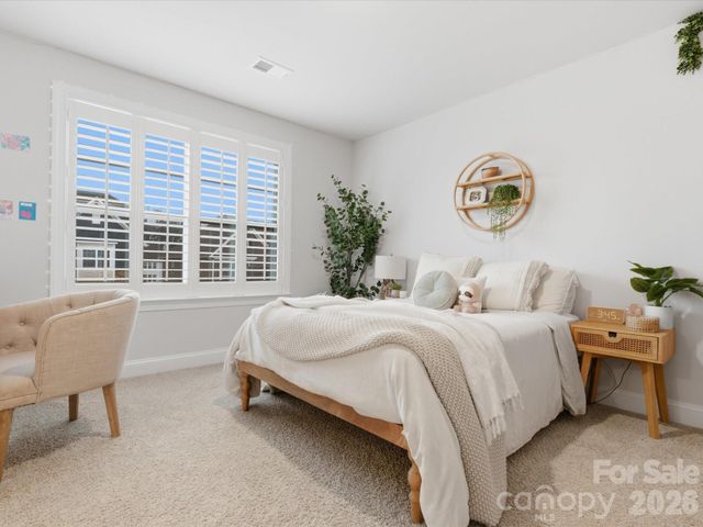 2204 Skybrook Oaks Drive, Huntersville, NC 28078