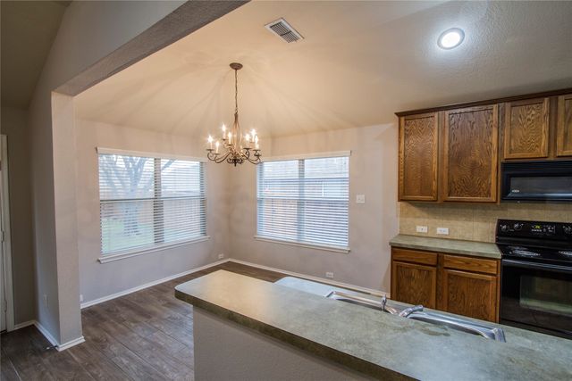 8960 Riscky Trail, Fort Worth, TX 76244