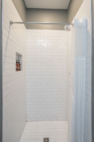 1737 Pecan St Unit 3, Nashville, TN 37208