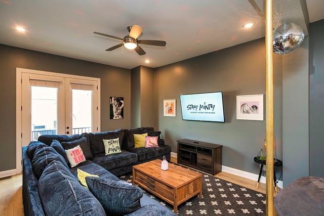 1737 Pecan St Unit 3, Nashville, TN 37208