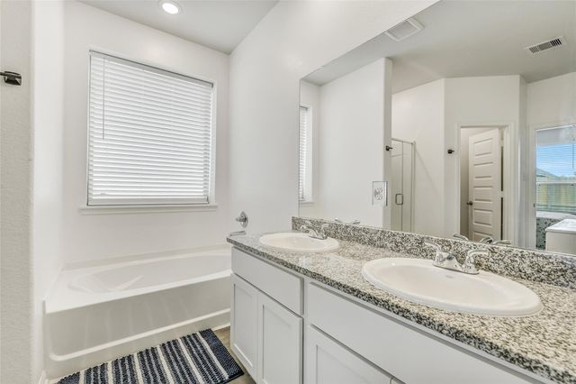 1183 Bluebonnet Trail, Bellville, TX 77418