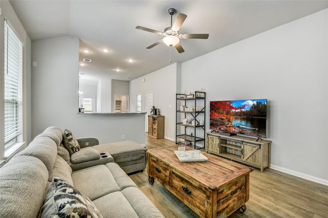 1183 Bluebonnet Trail, Bellville, TX 77418