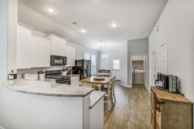 1183 Bluebonnet Trail, Bellville, TX 77418