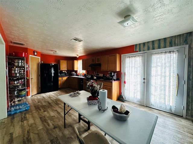 290 Humbird, Cleveland, TX 77328