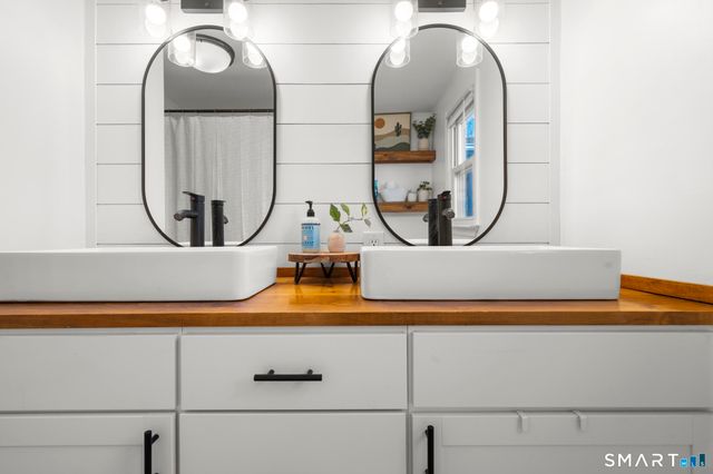 97 Race Brook Road, Meriden, CT 06451