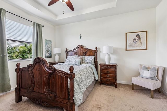 284 SE 37th Ter, Homestead, FL 33033