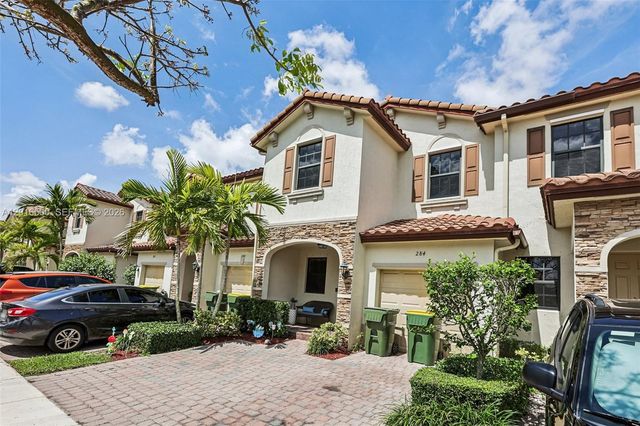 284 SE 37th Ter, Homestead, FL 33033