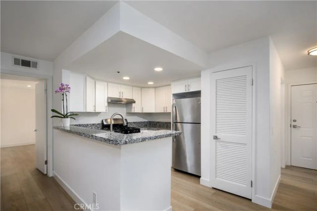 35 Linden, Long Beach, CA 90802