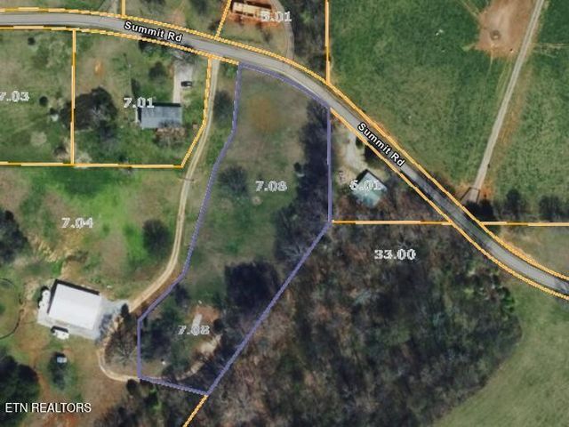 225 Summit Rd, Madisonville, TN 37354