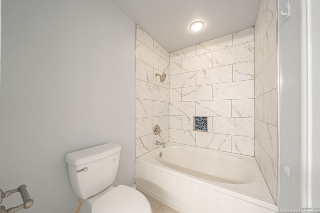2207 OPAL CREEK DR, San Antonio, TX 78232