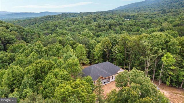 405 TEARDROP TRAIL, Gerrardstown, WV 25420