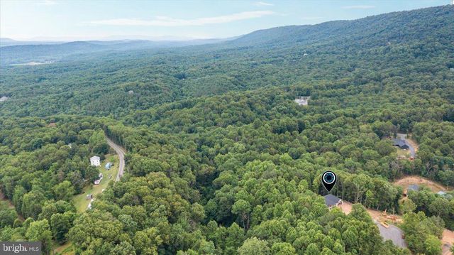 405 TEARDROP TRAIL, Gerrardstown, WV 25420