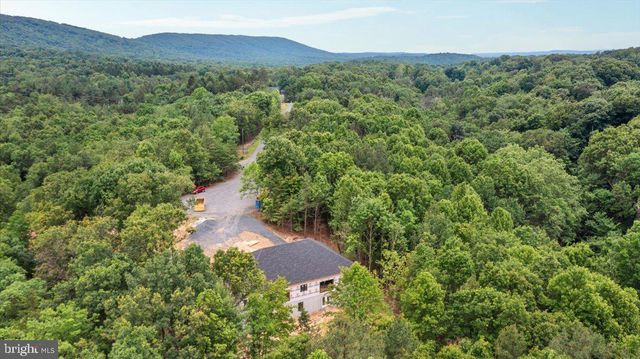 405 TEARDROP TRAIL, Gerrardstown, WV 25420