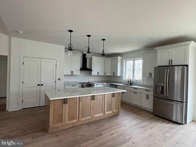 405 TEARDROP TRAIL, Gerrardstown, WV 25420