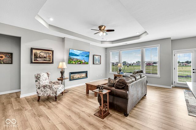 778 Oakleaf, Greenfield, IN 46140