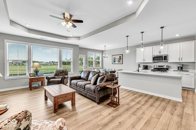 778 Oakleaf, Greenfield, IN 46140