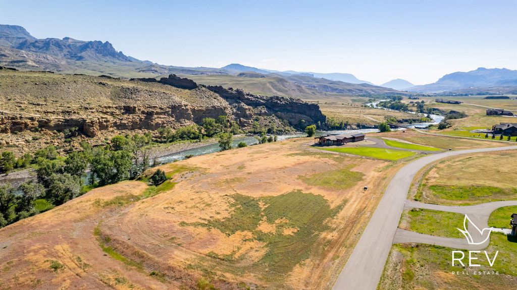 92 Big Creek Dr, Cody, WY 82414 photo 3