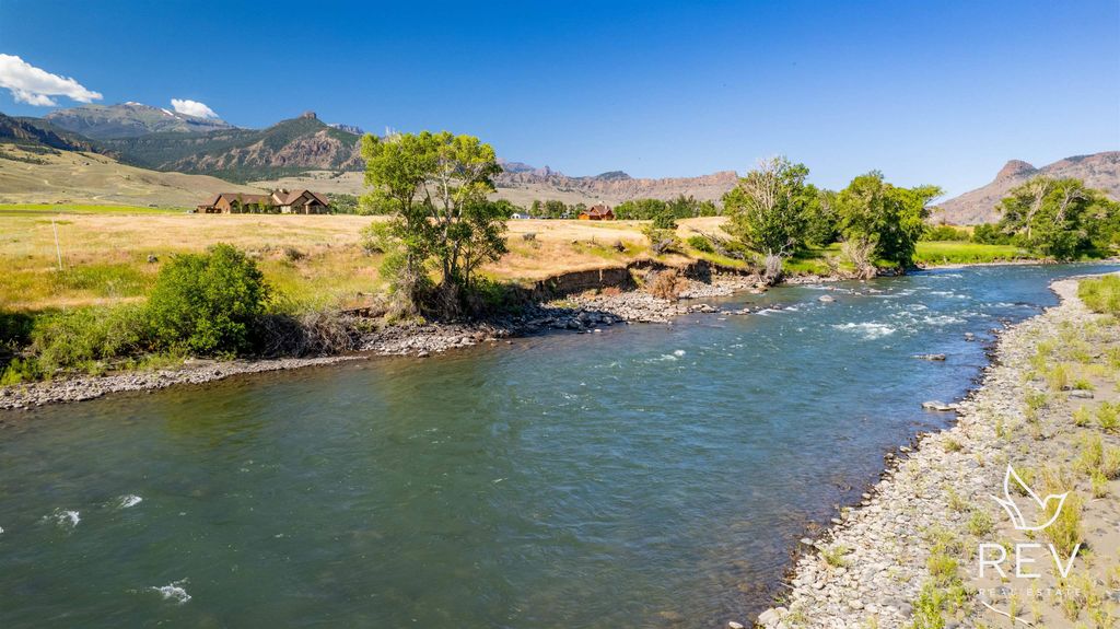92 Big Creek Dr, Cody, WY 82414 photo 16