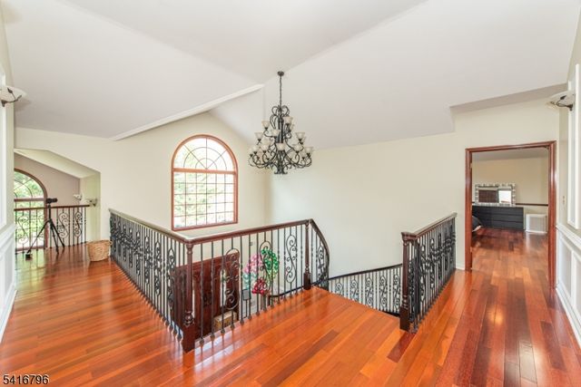 35 Waughaw Rd, Montville Twp., NJ 07082