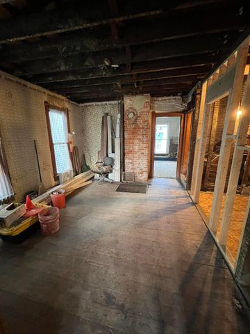 218 Granville Street, Newark, OH 43055