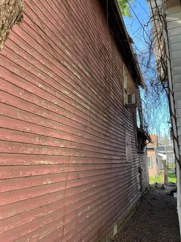 218 Granville Street, Newark, OH 43055