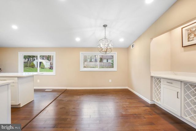 6212 LONG MEADOW DR, Sykesville, MD 21784