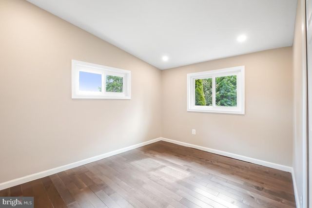 6212 LONG MEADOW DR, Sykesville, MD 21784