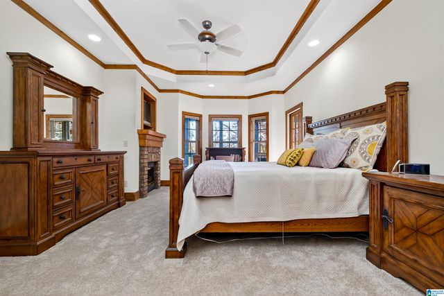 1035 TARA DRIVE, Chelsea, AL 35051
