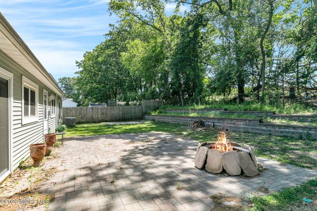 35 Lisa Drive, Hazlet, NJ 07730