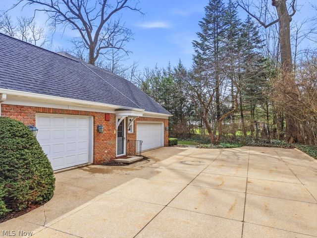 2200 Tinkham Road, Akron, OH 44313