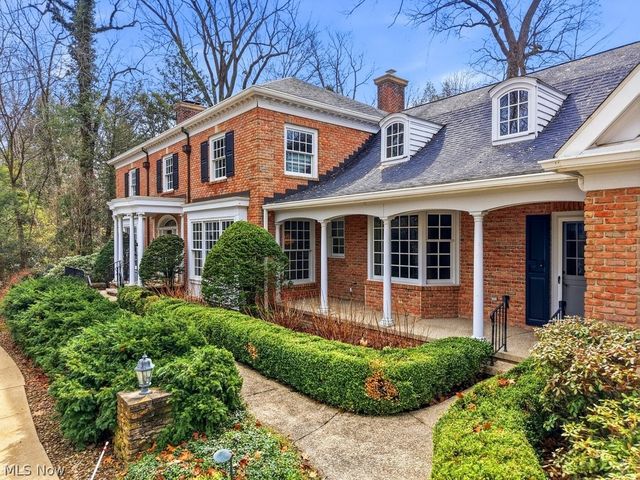 2200 Tinkham Road, Akron, OH 44313