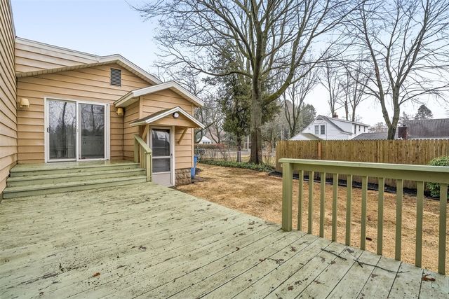 605 Coolidge Avenue, Kalamazoo, MI 49006