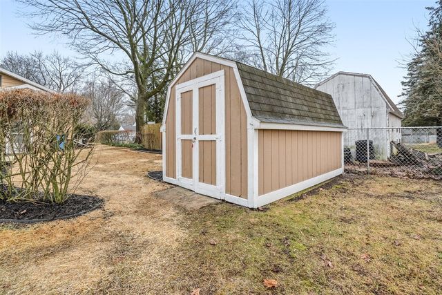 605 Coolidge Avenue, Kalamazoo, MI 49006