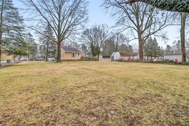 605 Coolidge Avenue, Kalamazoo, MI 49006