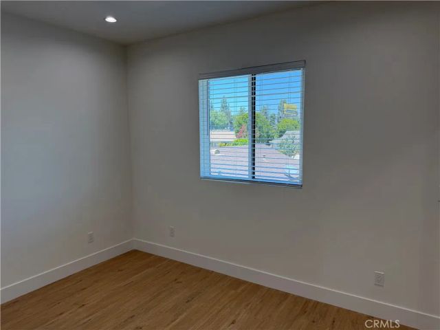 8823 Delco Ave, Winnetka, CA 91306