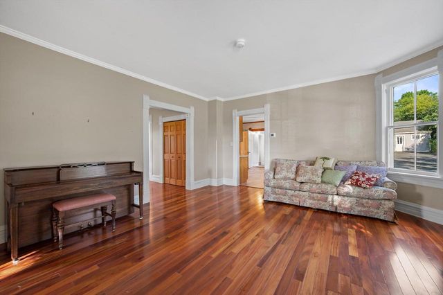 7582 S 51st STREET, Franklin, WI 53132