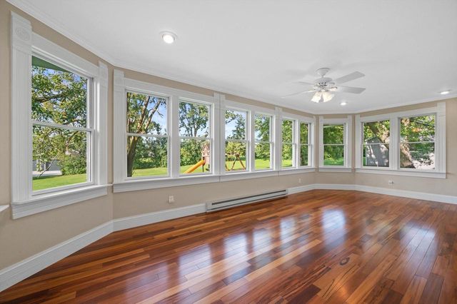 7582 S 51st STREET, Franklin, WI 53132