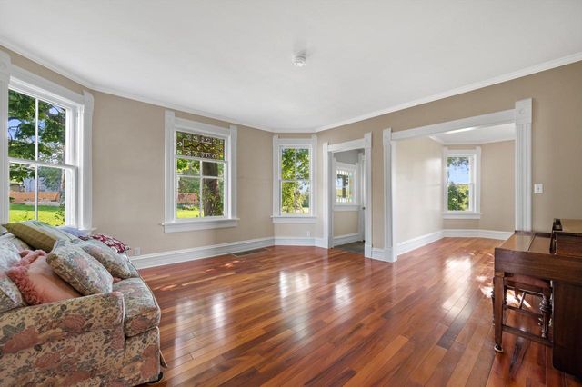 7582 S 51st STREET, Franklin, WI 53132
