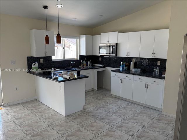 20374 SW 131st Ct, Miami, FL 33177