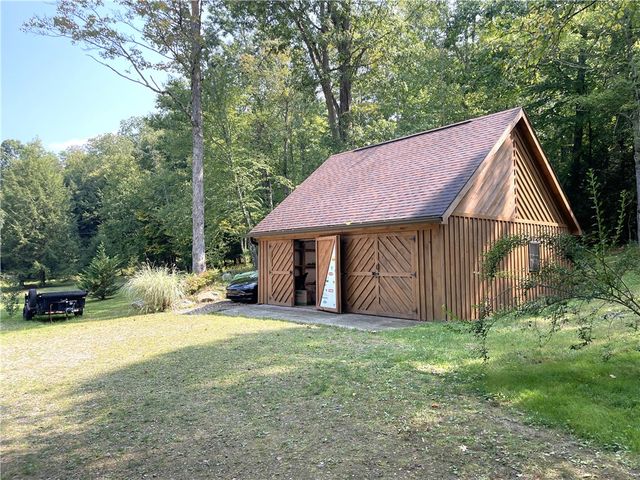 190 Sara Lane, Kennerdell, PA 16374