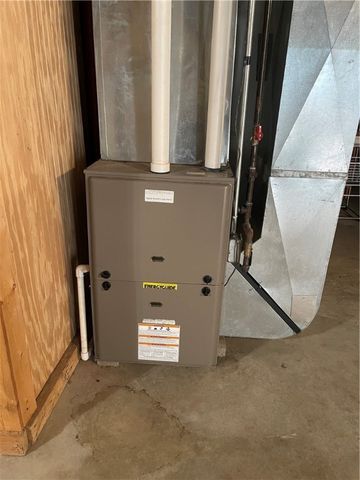 190 Sara Lane, Kennerdell, PA 16374