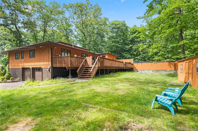 11 Cliff Court, Monroe, NY 10950