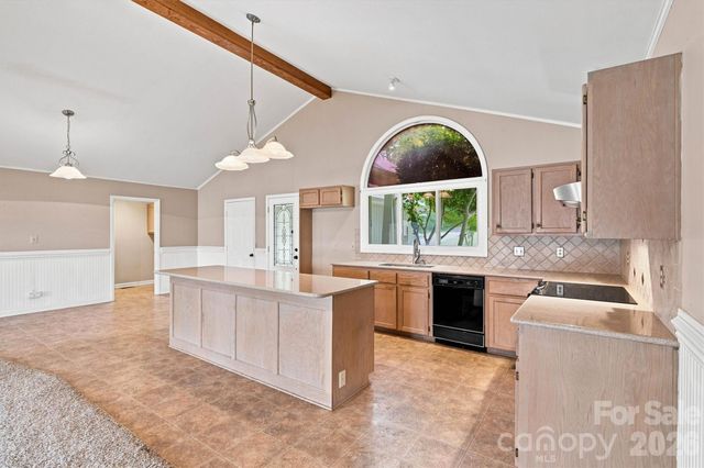 9109 Clement Circle, Terrell, NC 28682